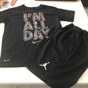 Nike set boys size S